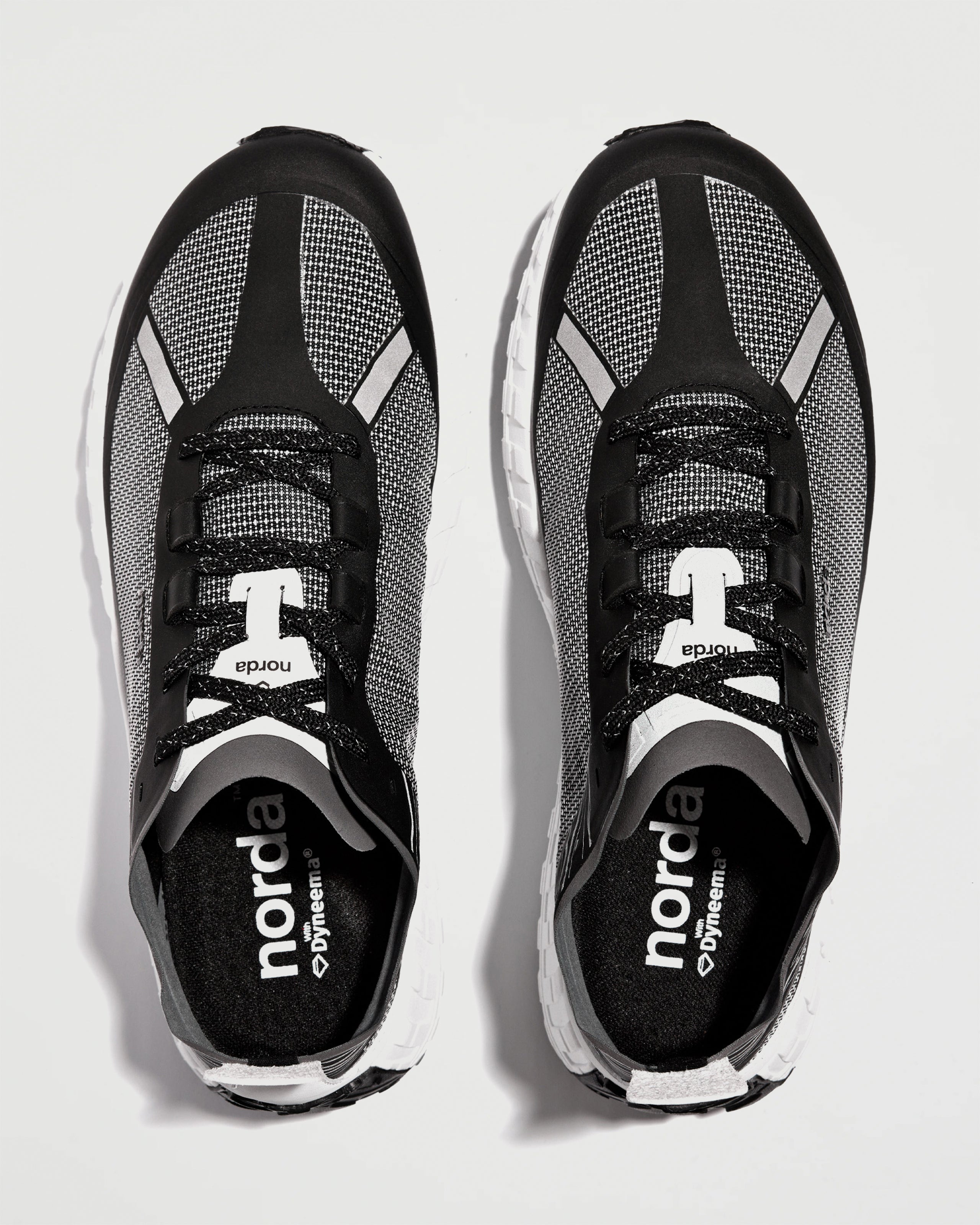 Norda Run 001 Black & White Woven Shoes Sneakers Unisex