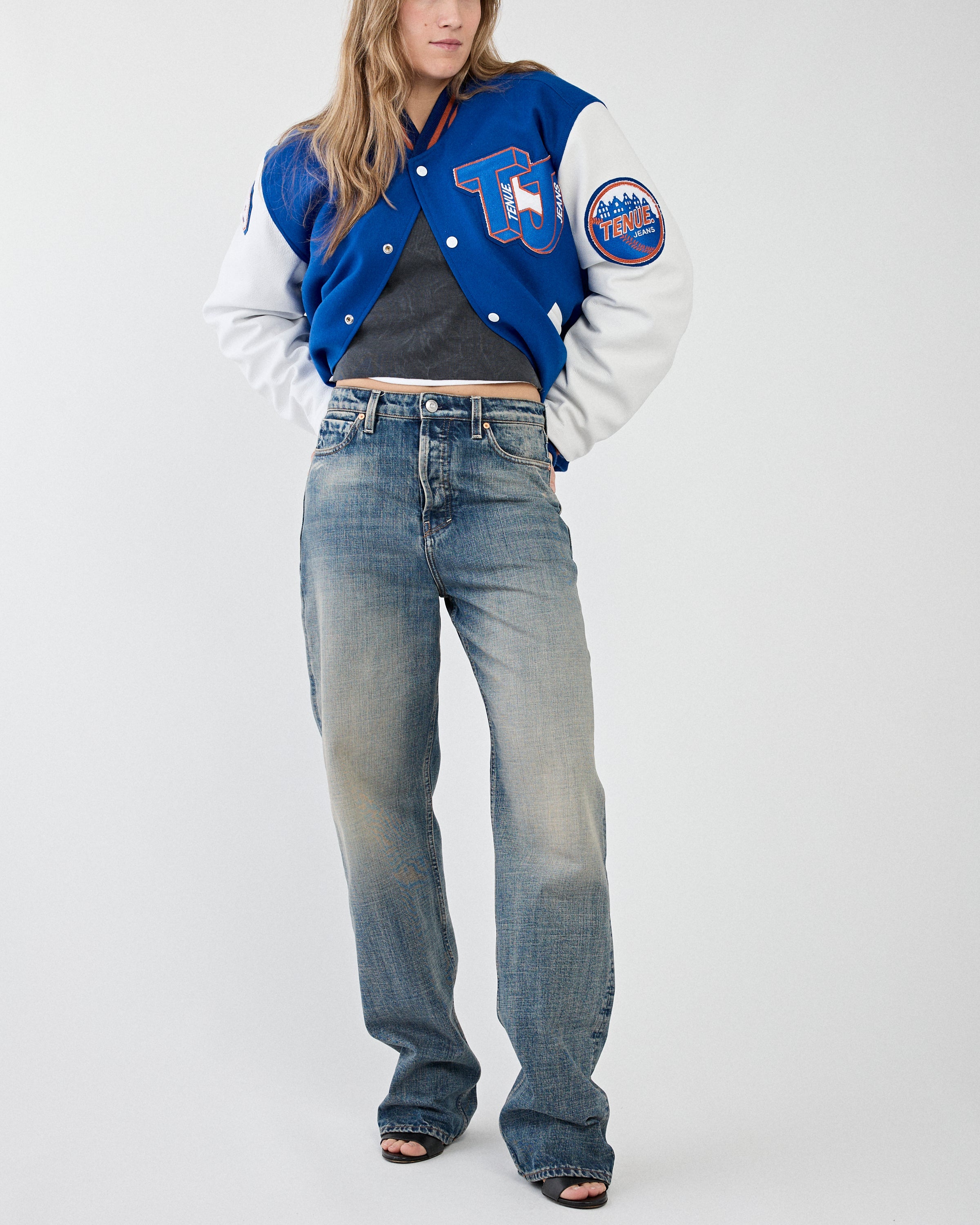 Tenue. Tenue. Varsity ‘The Amsterdam Royals’ Limited Edition of 25 JKT Short Unisex